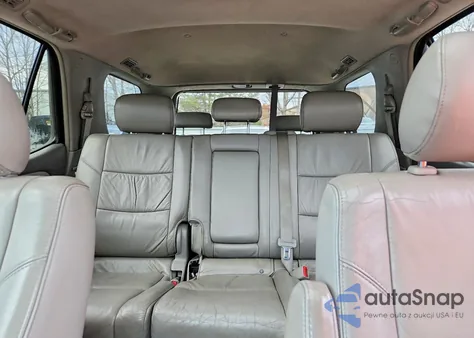2007 Toyota Sequoia Sr5 из США, поврежденный, VIN 5TDBT44A07S287440